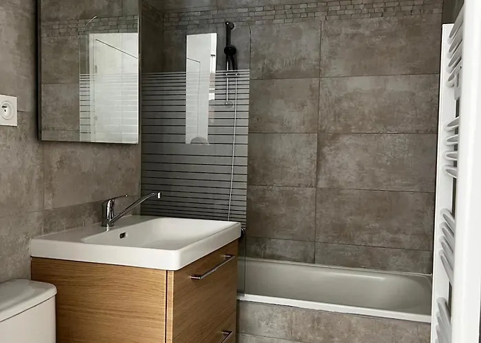 Apartment Le Rayon D'antibes - Bright With Terrace Antibes